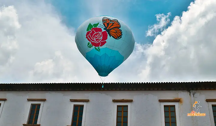 De Mochilazo Festival Globo de Cantoya Pátzcuaro