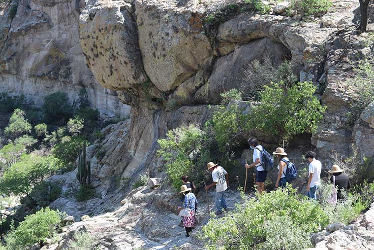 Senderismo Cueva del Toro Zimapán Pueblo Mágico De Mochilazo.