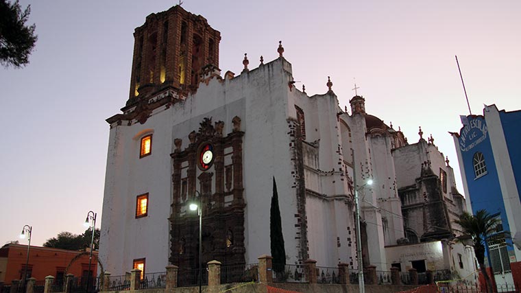 Templo de San Juan Bautista Zimapán Pueblo Mágico De Mochilazo